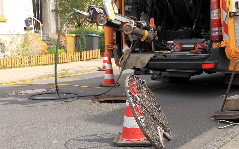 camion pompe egout Villejuif